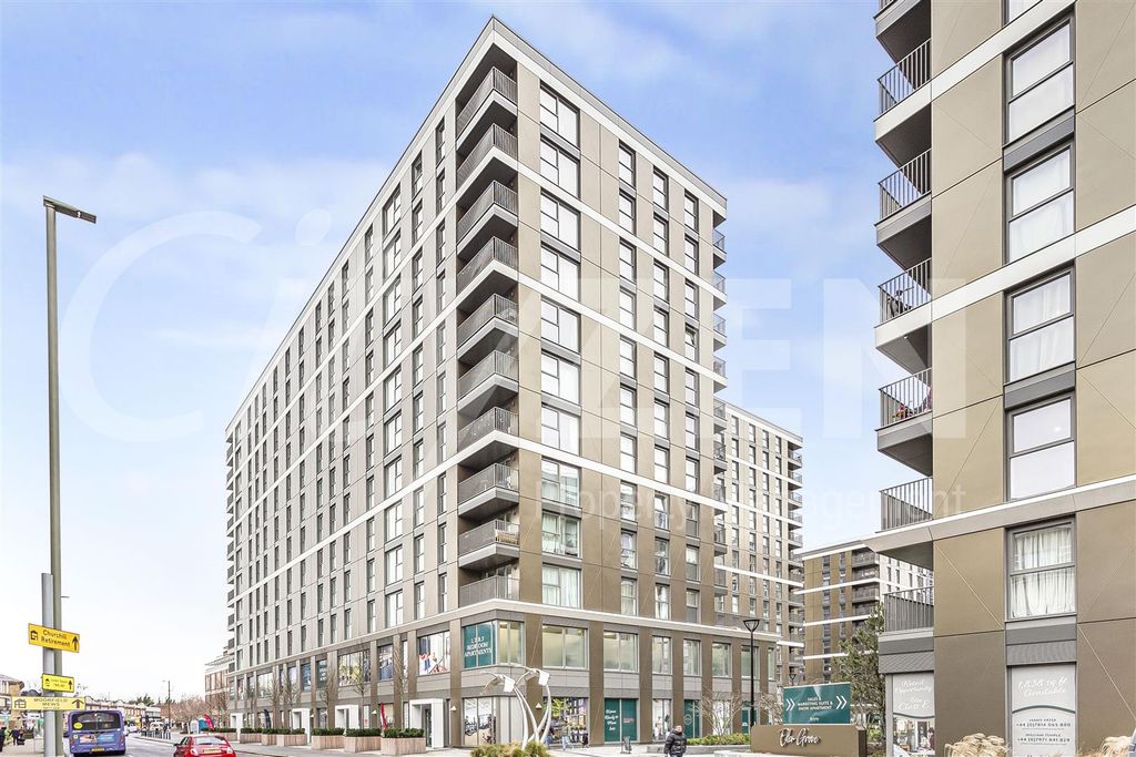 Property photo 1 of 18 Lavender House