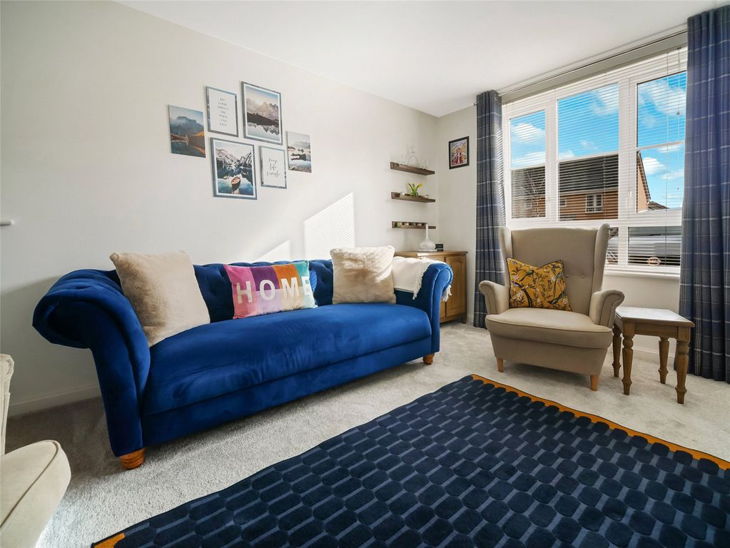 Property photo 3 of 21 Picture No. 03