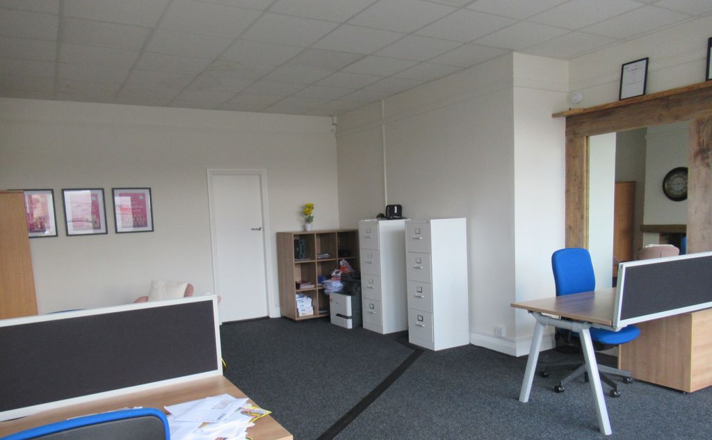 Property photo 2 of 5 Internal