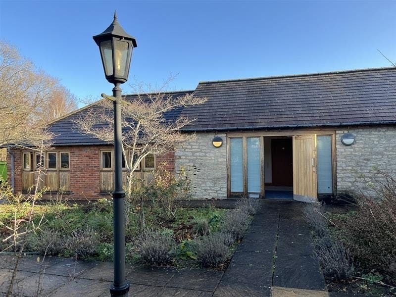 Property photo 3 of 15 0E431876-8cc6-4725-Bb3E-Ccf9c9d1E19A.Jpg