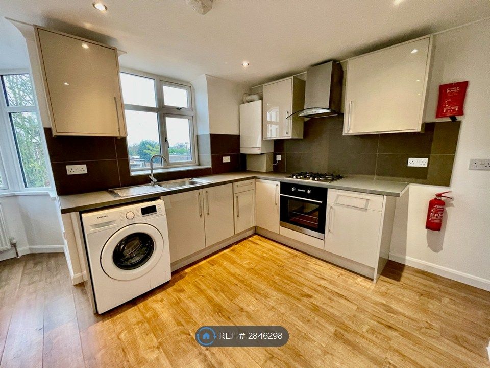 Property photo 2 of 5