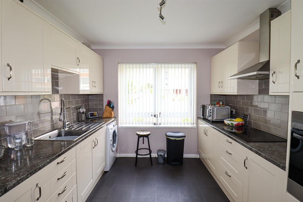 Property photo 3 of 16 Img_8649.Jpg