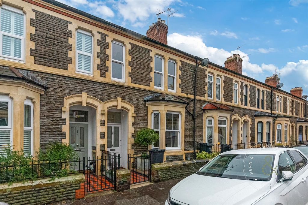 Property photo 1 of 33 Llanfair-Road-36.Jpg