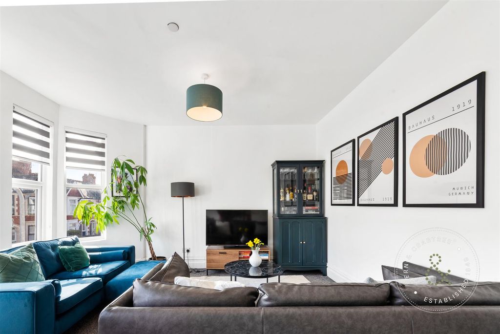 Additional image 8 of 2 bed flat for saleYork Street, Canton CF5