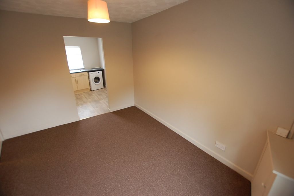 Property photo 2 of 7 Picture No. 06