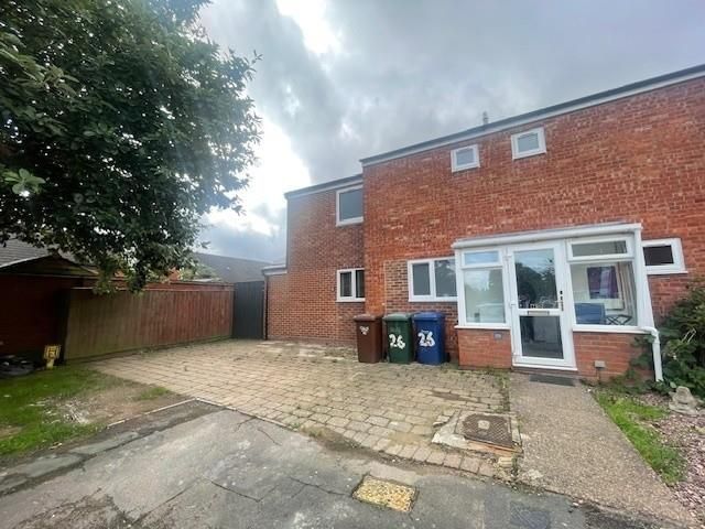 Property photo 1 of 4 External