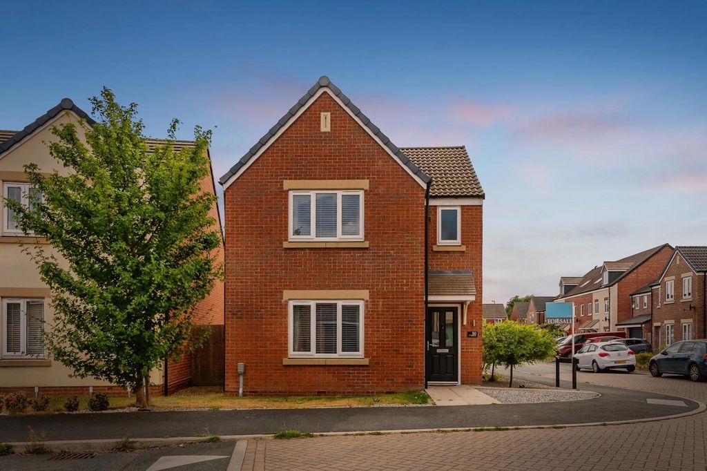 Property photo 1 of 23 Pbox-Img.Jpg