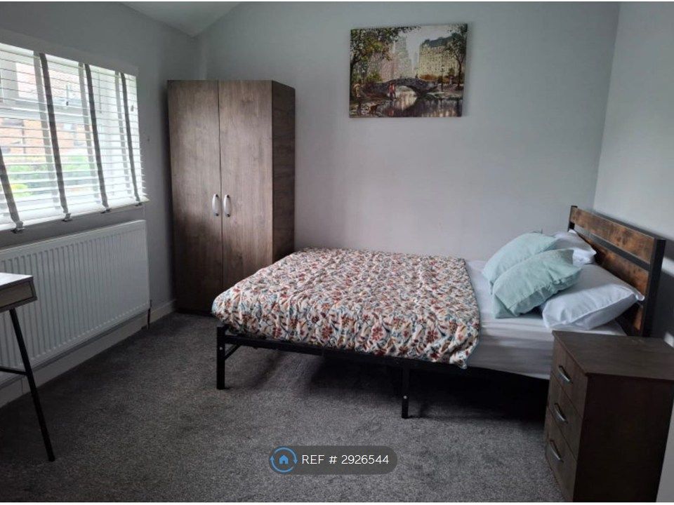 Property photo 2 of 12 Room 4