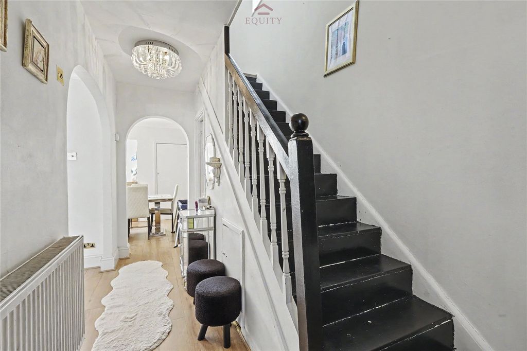 Property photo 3 of 21 Picture No. 21