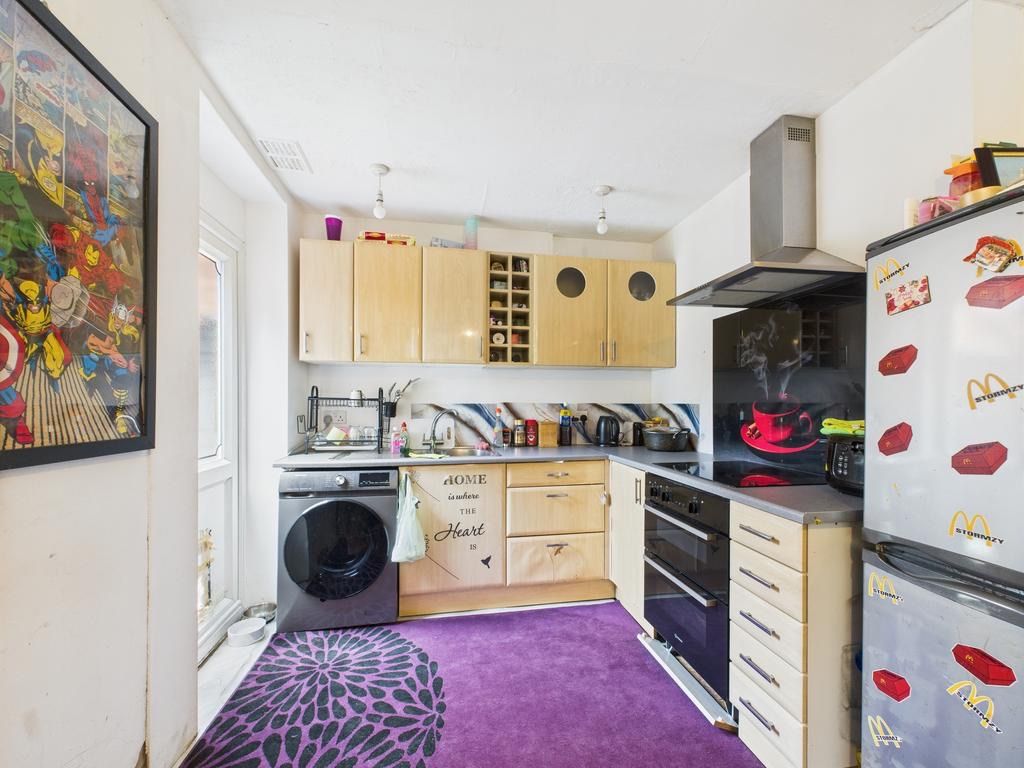 Property photo 3 of 16