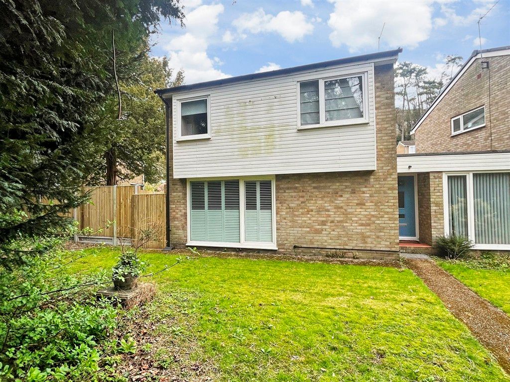 Property photo 1 of 1 Front