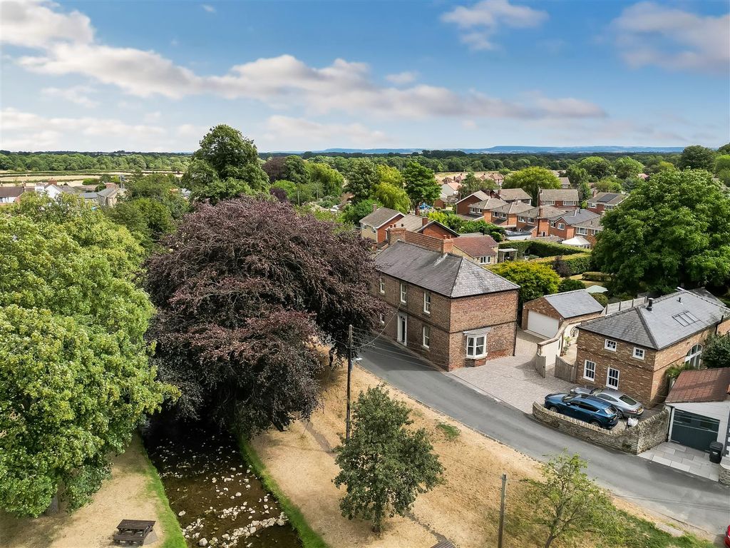 Property photo 3 of 28 Dji_0189.Jpg