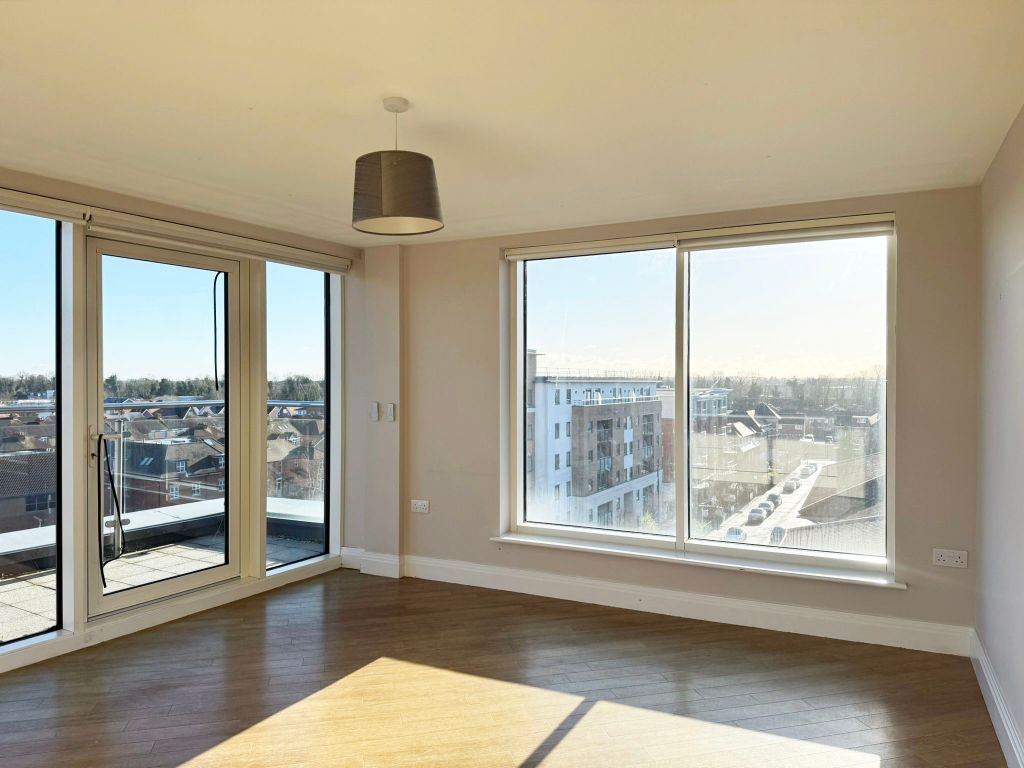 Property photo 3 of 24