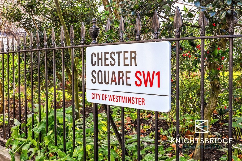 Additional image 43 of 6 bed property to rentChester Square, London SW1W