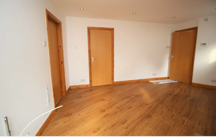 Property photo 3 of 4