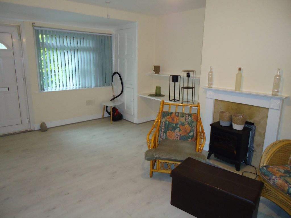 Property photo 2 of 10 Lounge