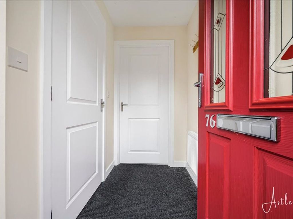 Property photo 3 of 20 Hallway