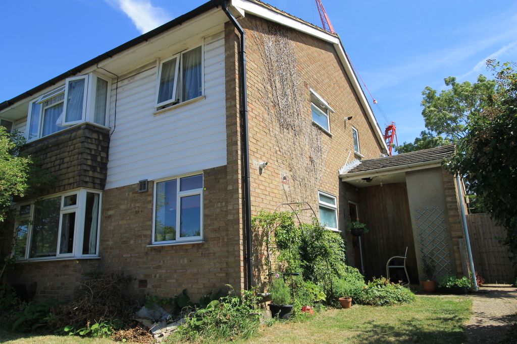 Property photo 1 of 5