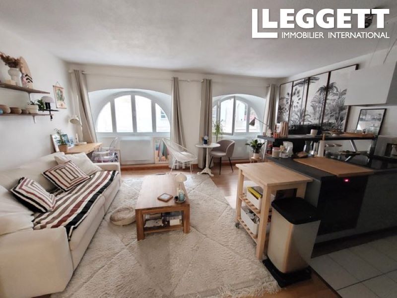 Property photo 1 of 5