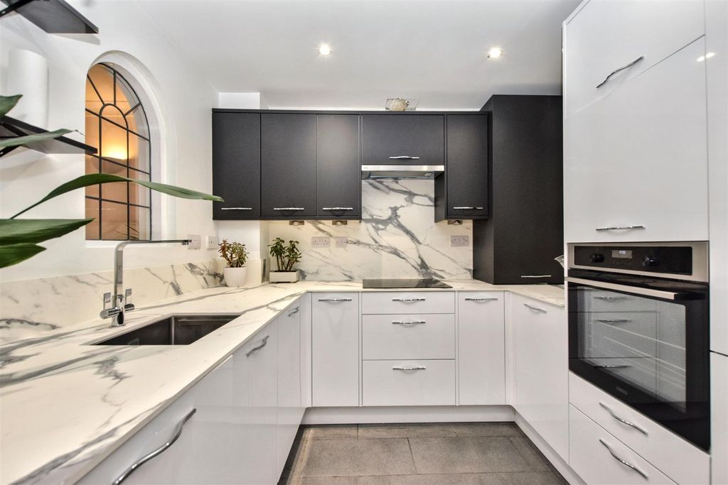 Property photo 3 of 13 Dsc_0067.Jpg