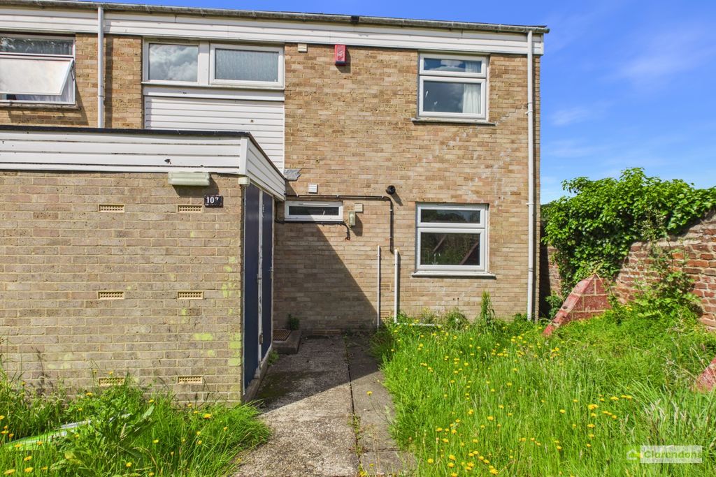 Property photo 1 of 12 Cam04580G0-Pr0033-Still014