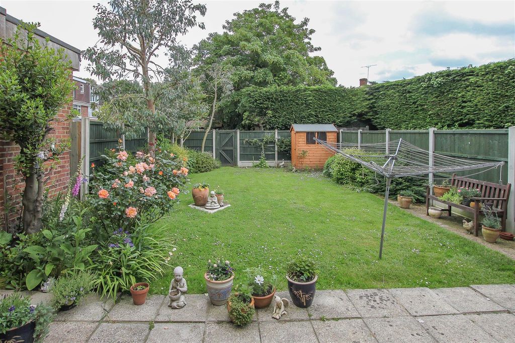 Property photo 2 of 13 Img_5312-15.Jpg