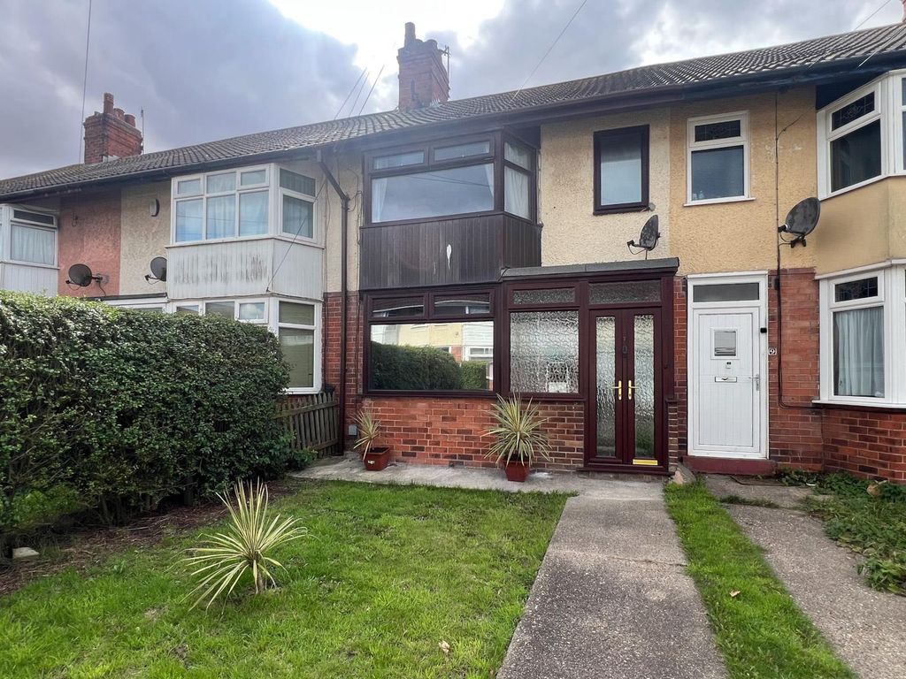 Property photo 2 of 25