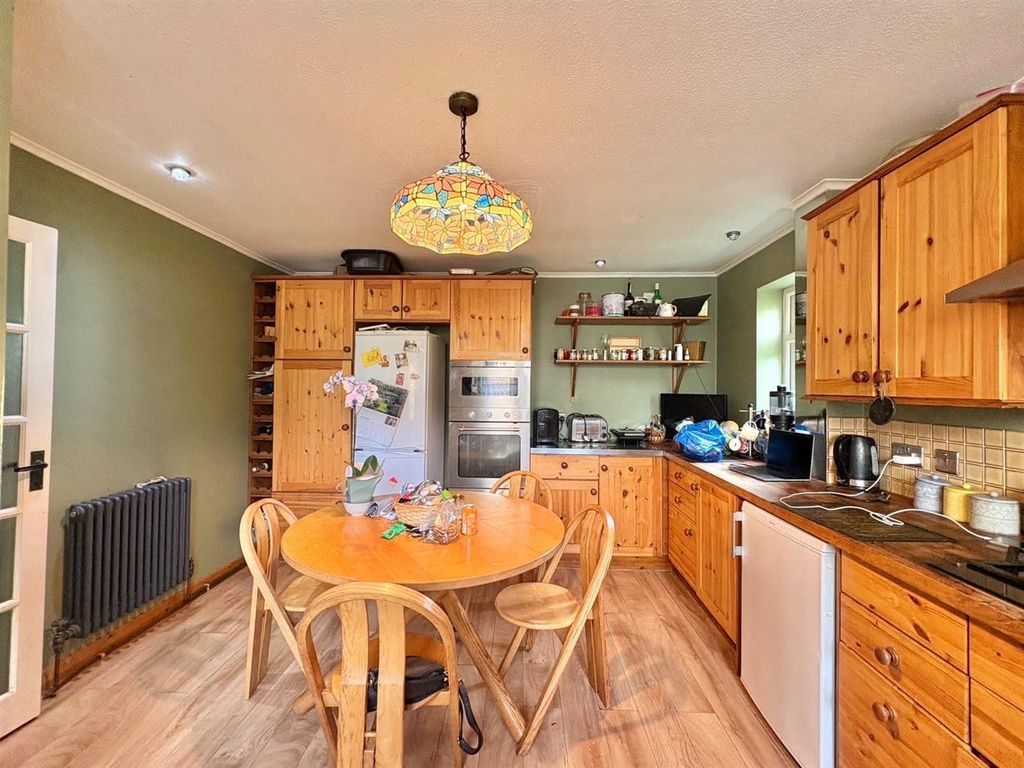 Property photo 2 of 13 Kitchen