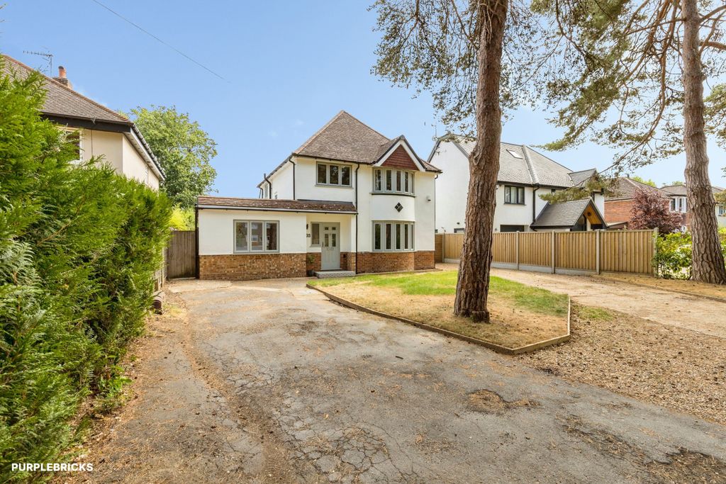 Property photo 3 of 36