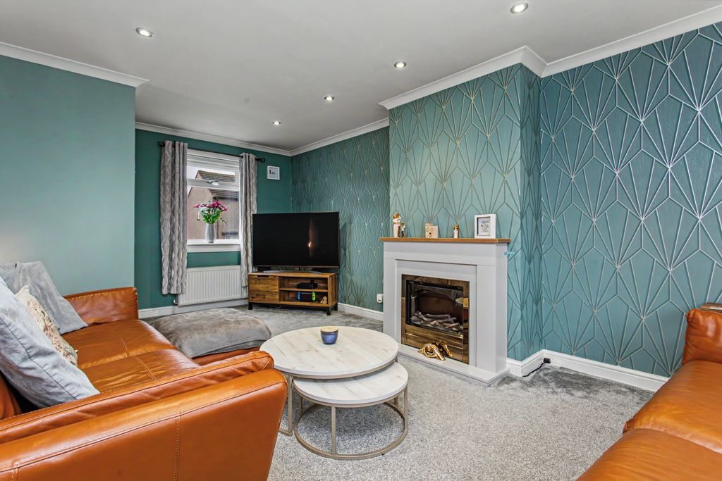 Property photo 2 of 14 Property Image 2