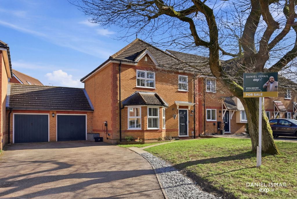 Property photo 1 of 26