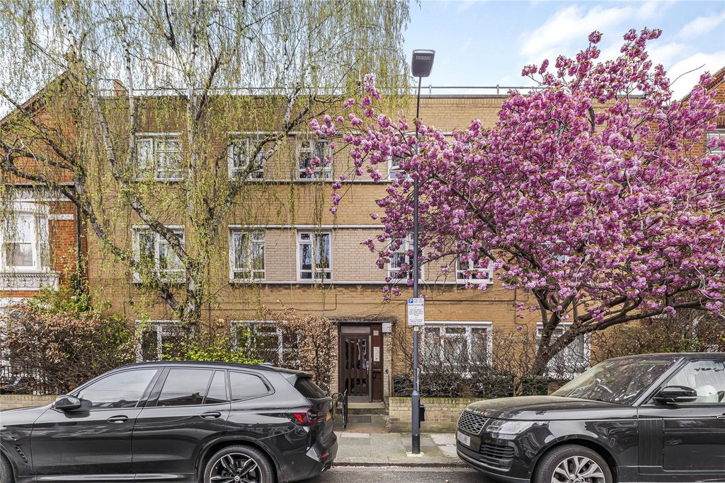 Property photo 2 of 10 Picture No. 41