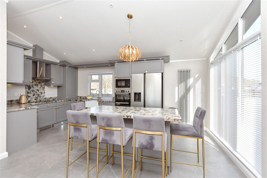 Property photo 1 of 14 Kitchen/Dining Area
