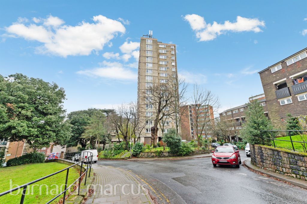 Property photo 3 of 8