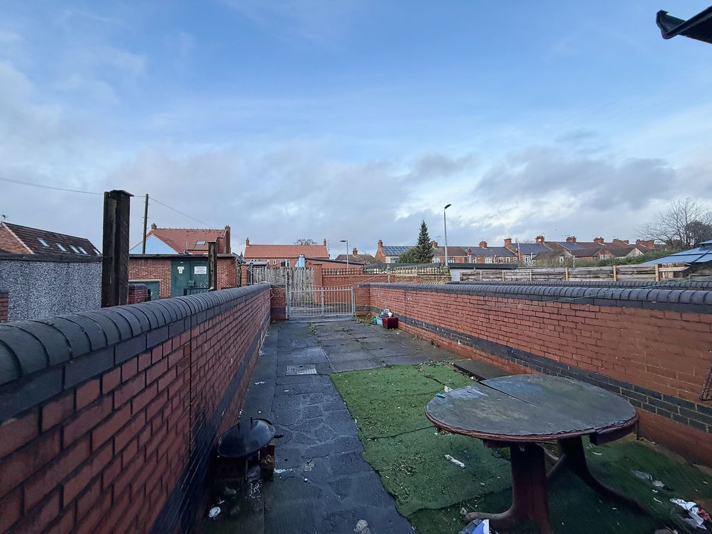 Property photo 2 of 2 Garden