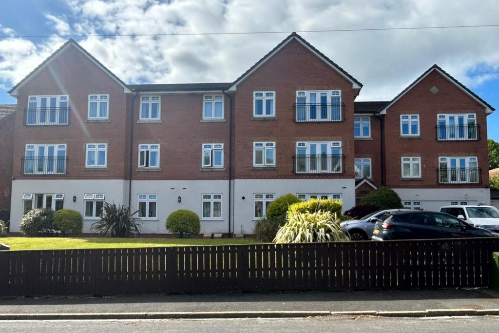Property photo 1 of 1 Flat 2, Holly Tree Court, 9 Beresford Road, Prenton, CH43 1Xq