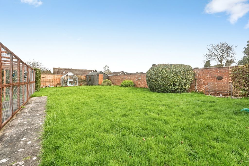 Property photo 3 of 17 Pbox-Img.Jpg