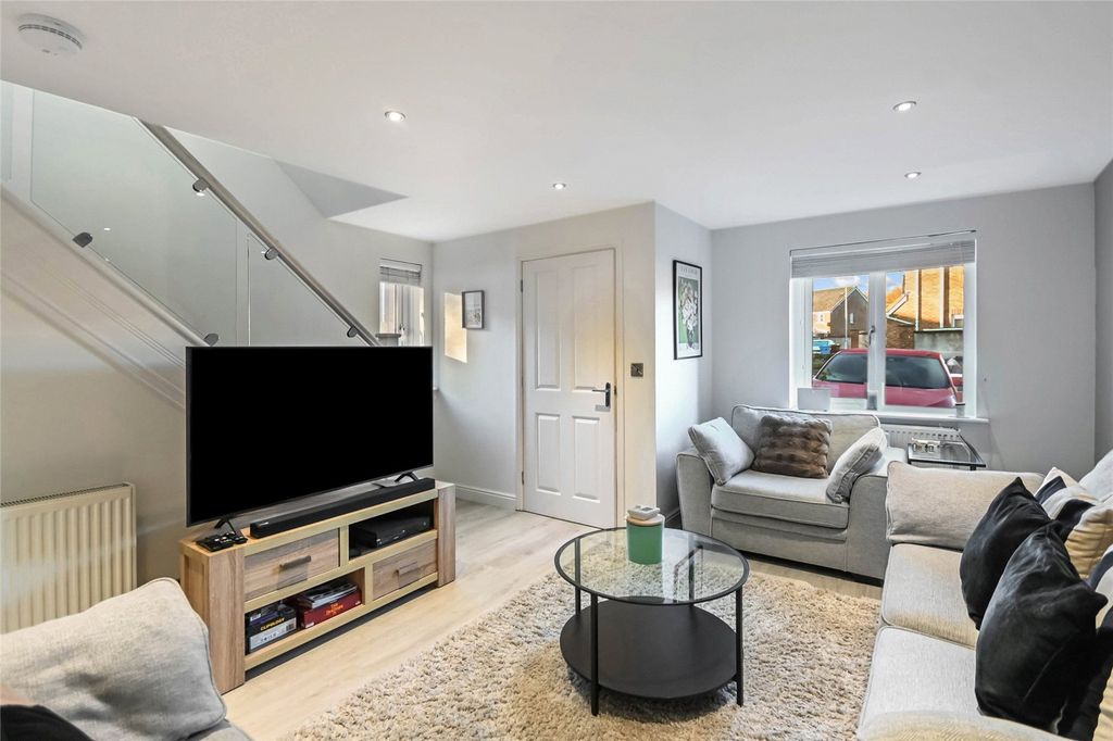 Property photo 3 of 21 Picture No. 04