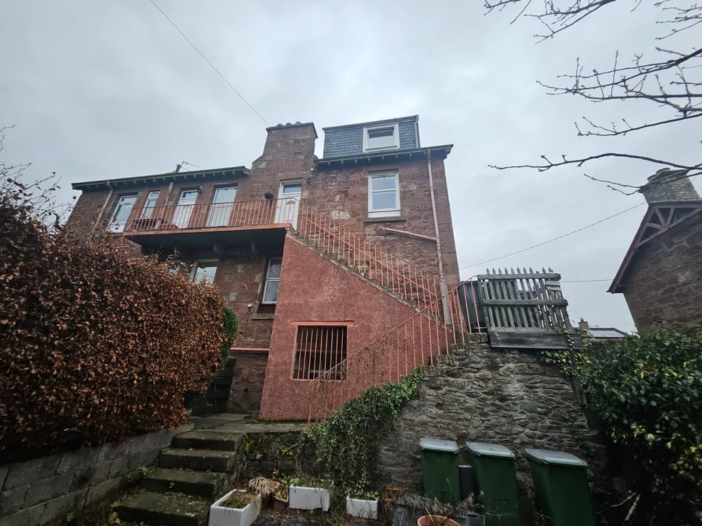 Property photo 2 of 9 Gallery