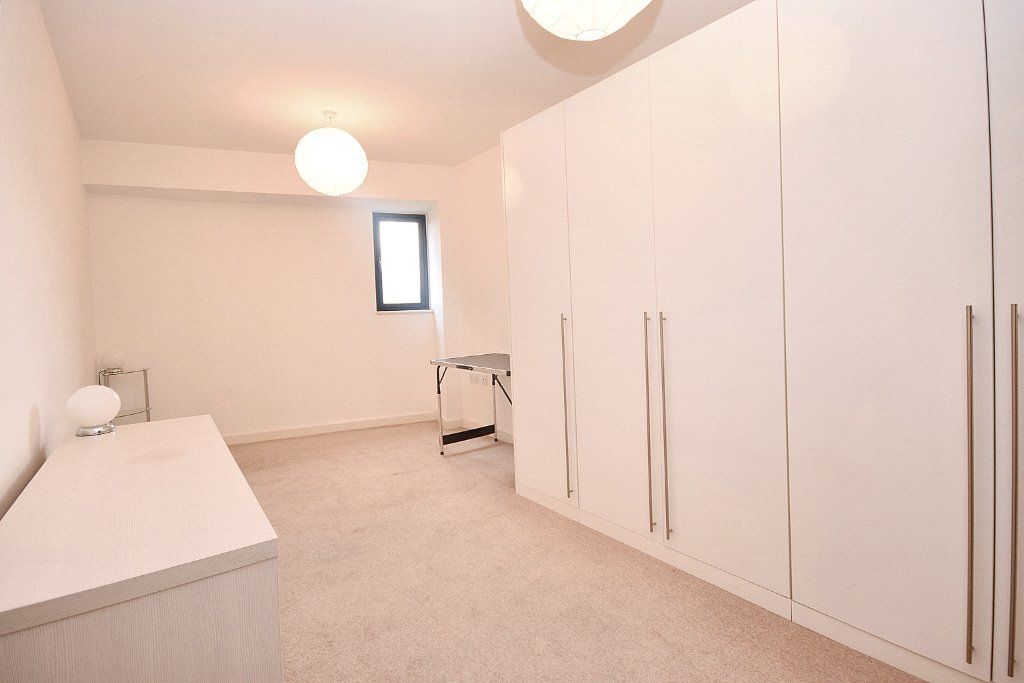 Property photo 3 of 16 Picture No. 02