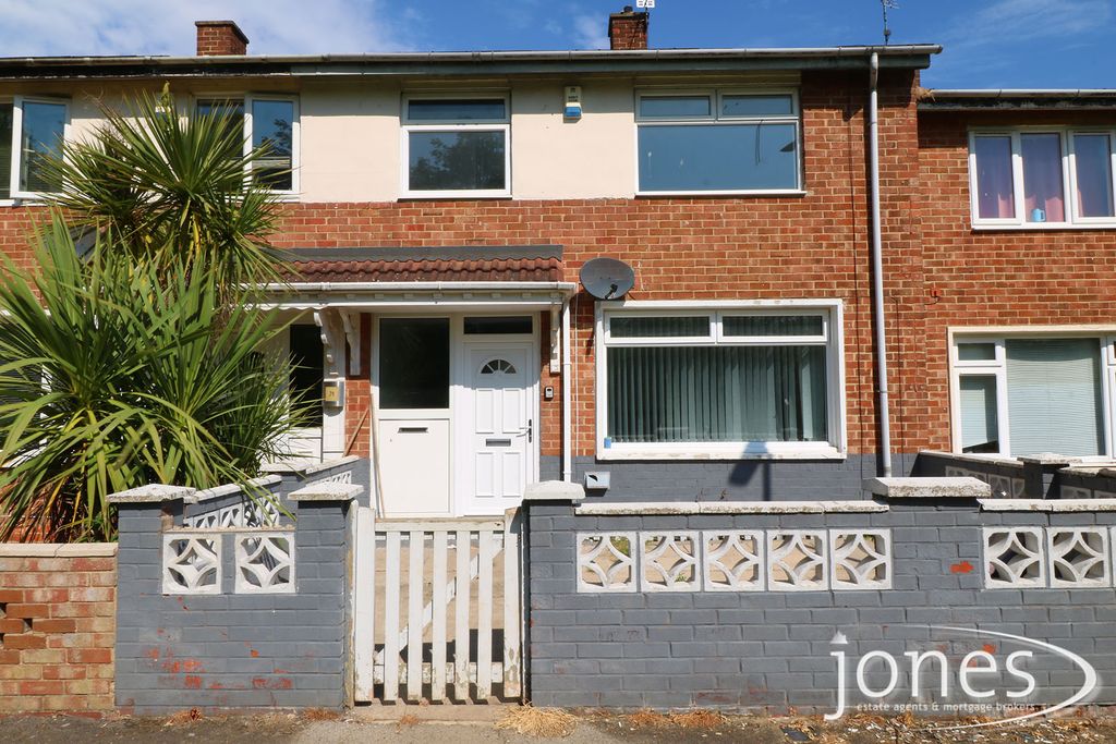 Property photo 1 of 9