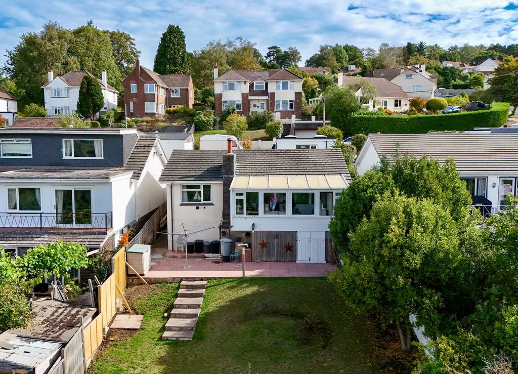 Property photo 1 of 25