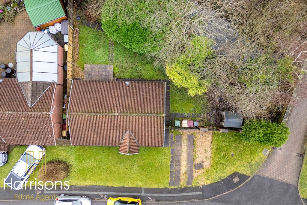 Property photo 2 of 37 4822373