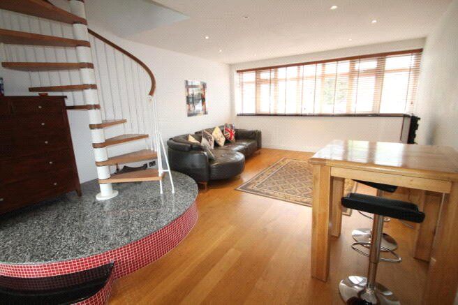 Property photo 2 of 9 Picture No. 08