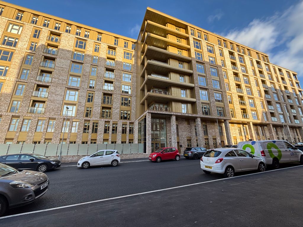 Property photo 1 of 19