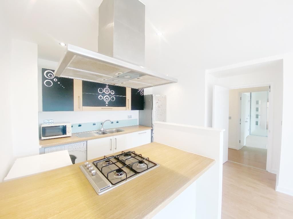 Property photo 3 of 9 Photo 3