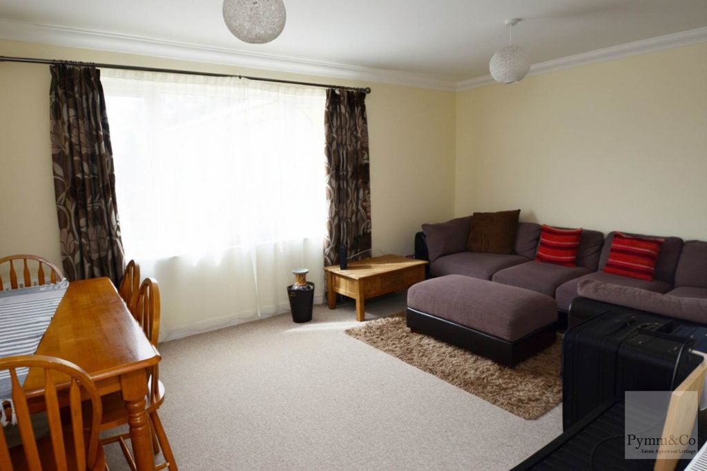 Property photo 2 of 4