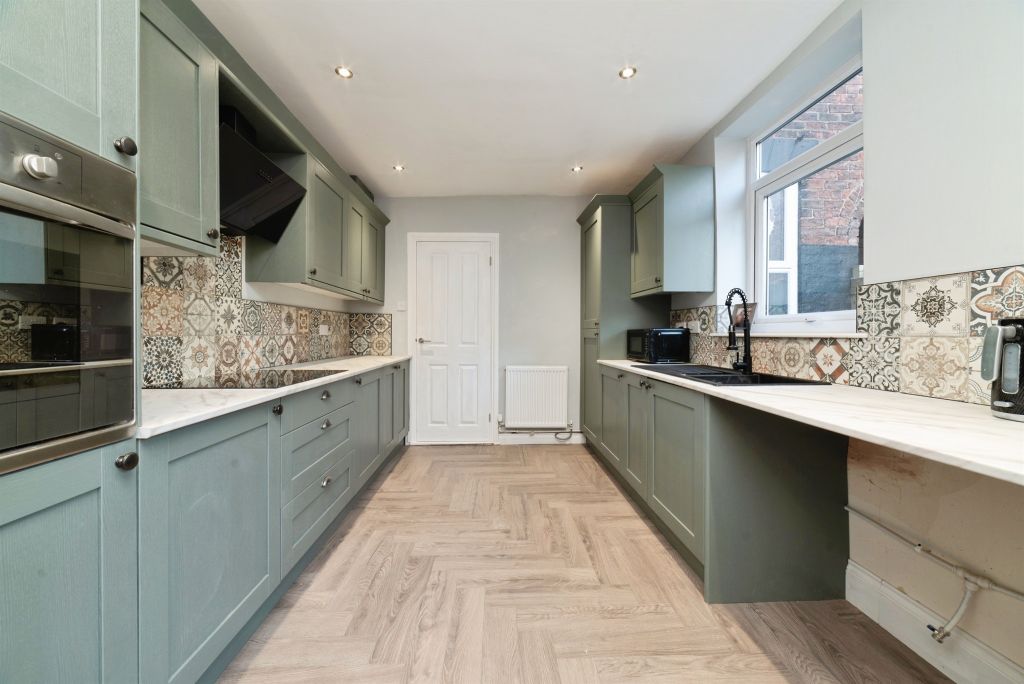 Property photo 1 of 23