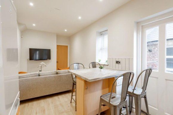 Property photo 2 of 7 9730679.Jpg