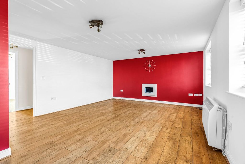 Property photo 2 of 14 Nwminternal.Jpg